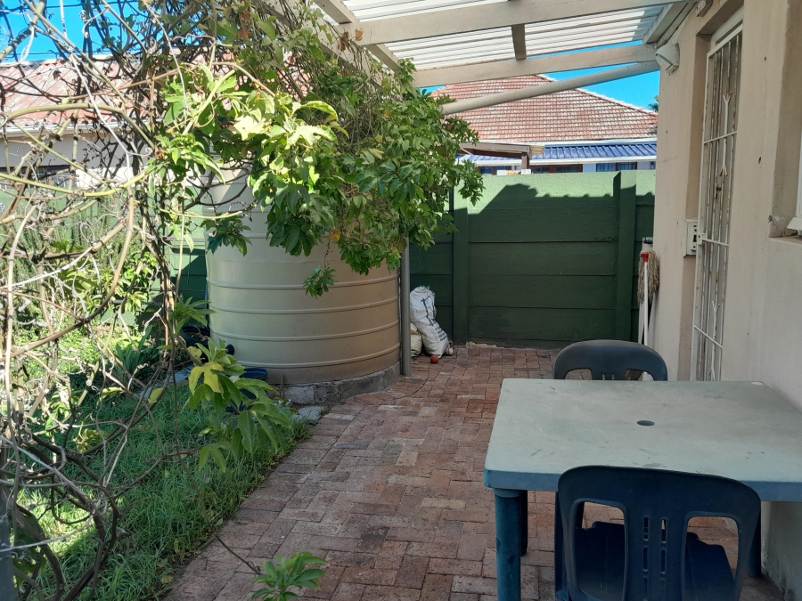 To Let 1 Bedroom Property for Rent in Thornton Western Cape